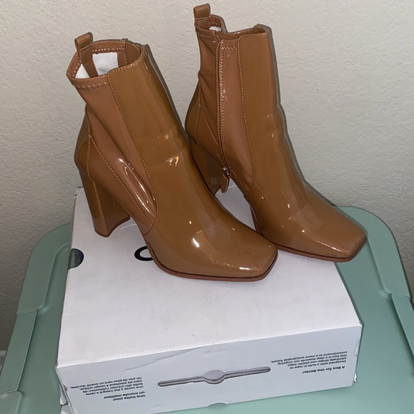 WOMEN ALDO BOOTIES - Picture 3 of 4